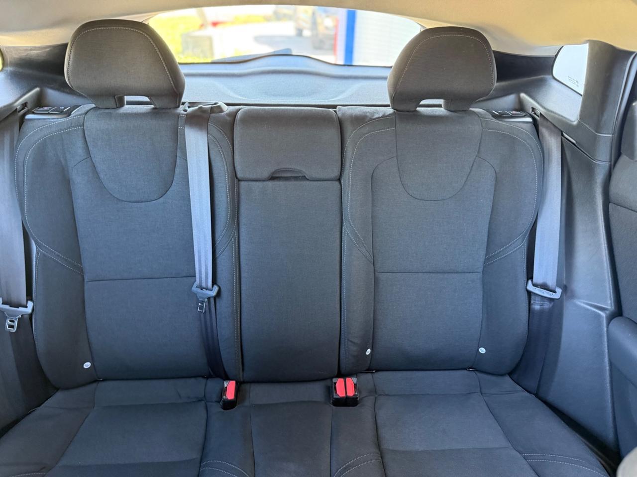 Volvo V40 D2 1.6
