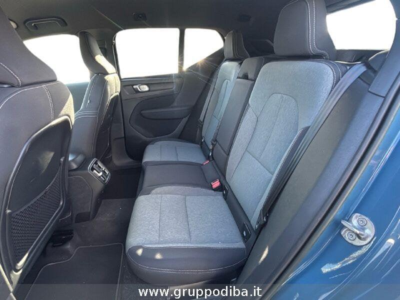 Volvo XC40 2023 2.0 b3 Ultimate Bright auto