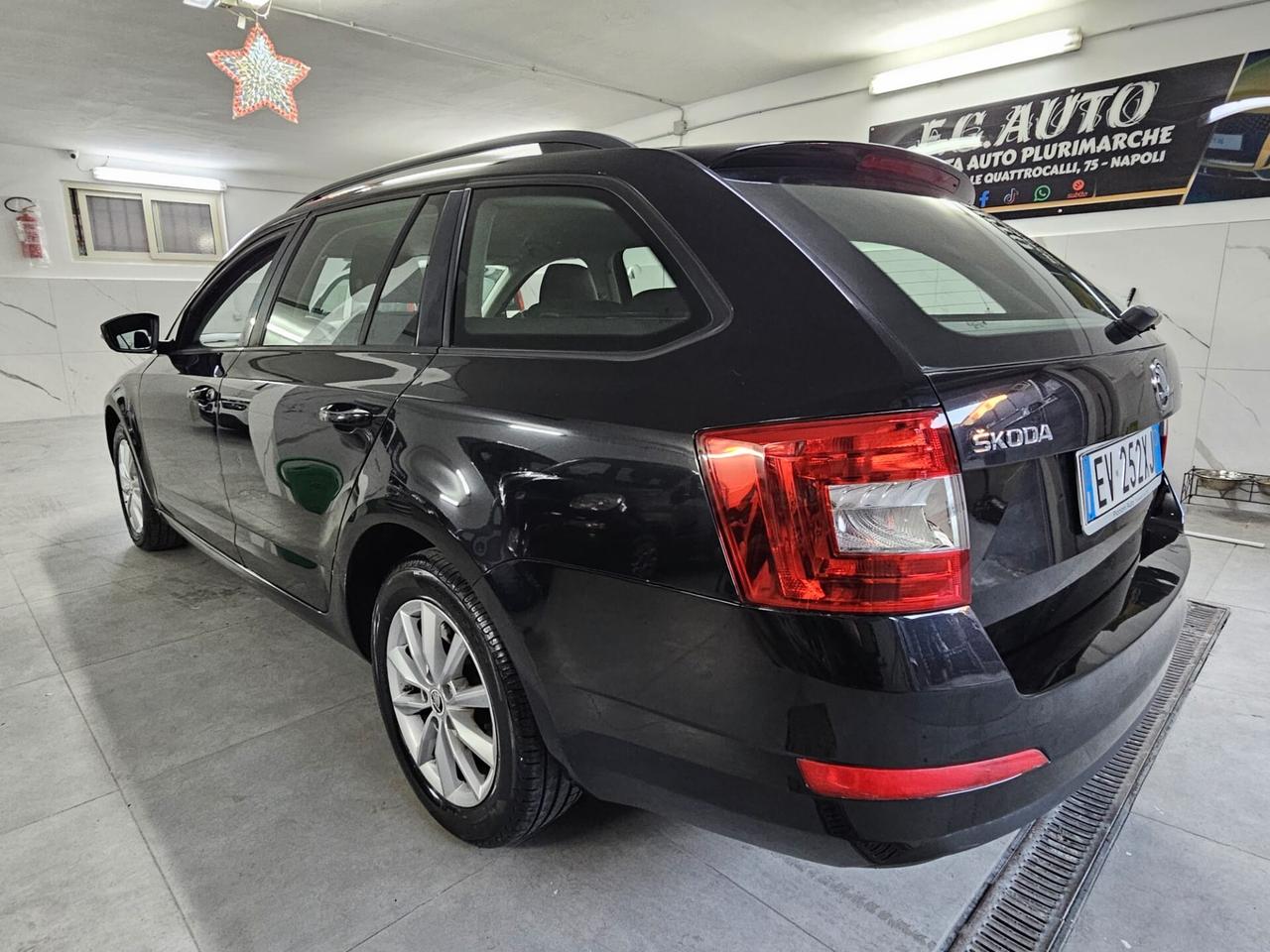 SKODA OCTAVIA RESTYLING 1.6 TDI 2015 PERFETTA