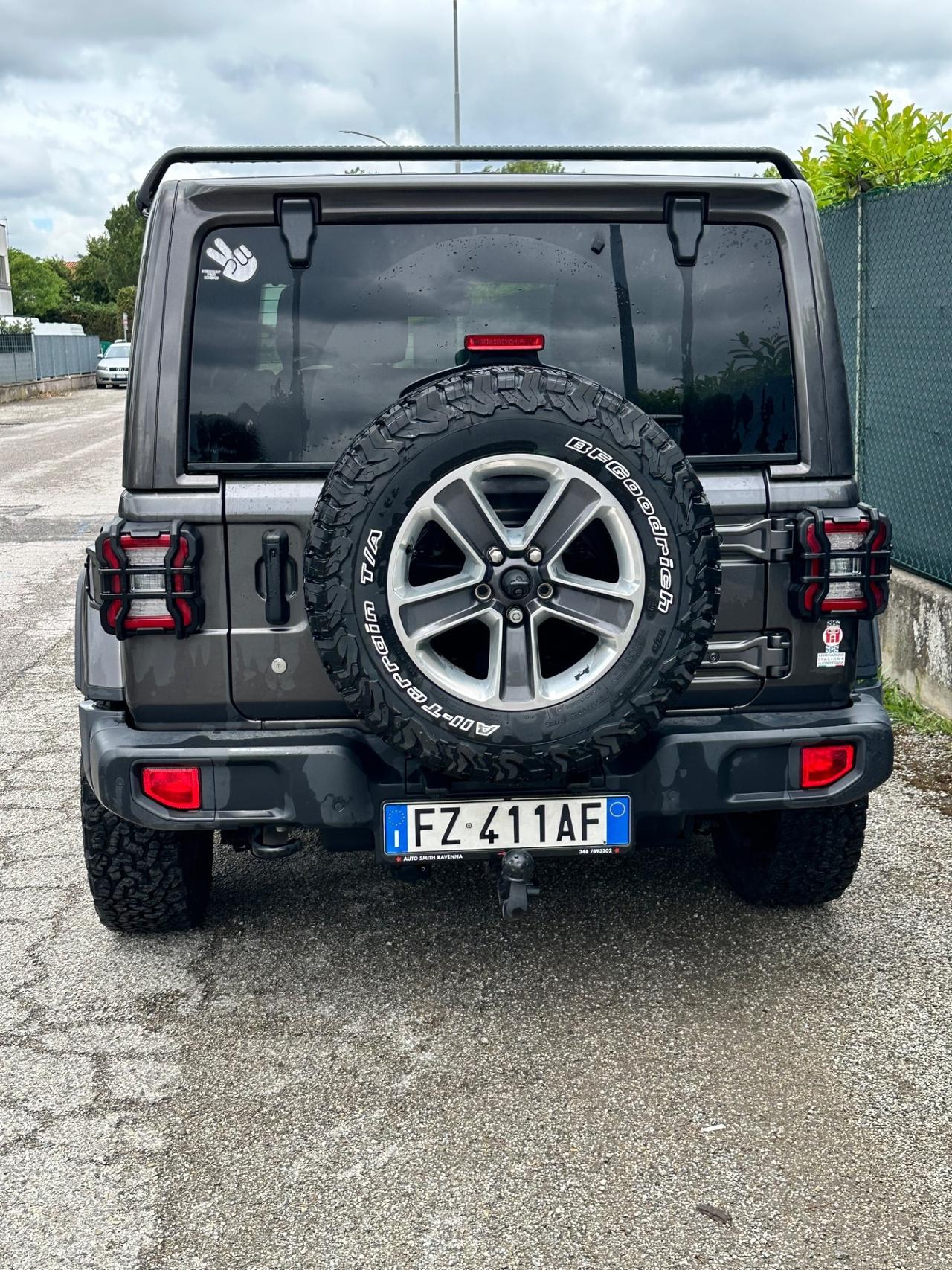 Jeep Wrangler Unlimited 2.2 Mjt II Sahara