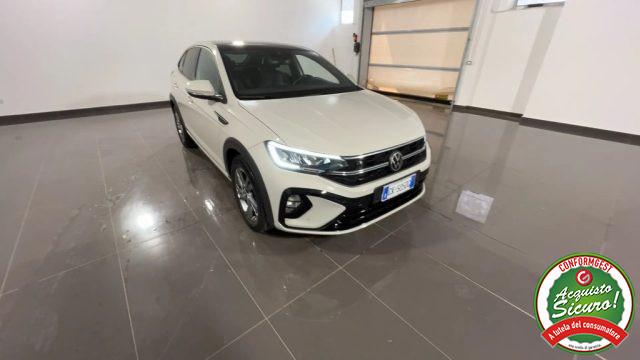 VOLKSWAGEN Taigo 1.0 TSI 110 CV R-Line + Tetto