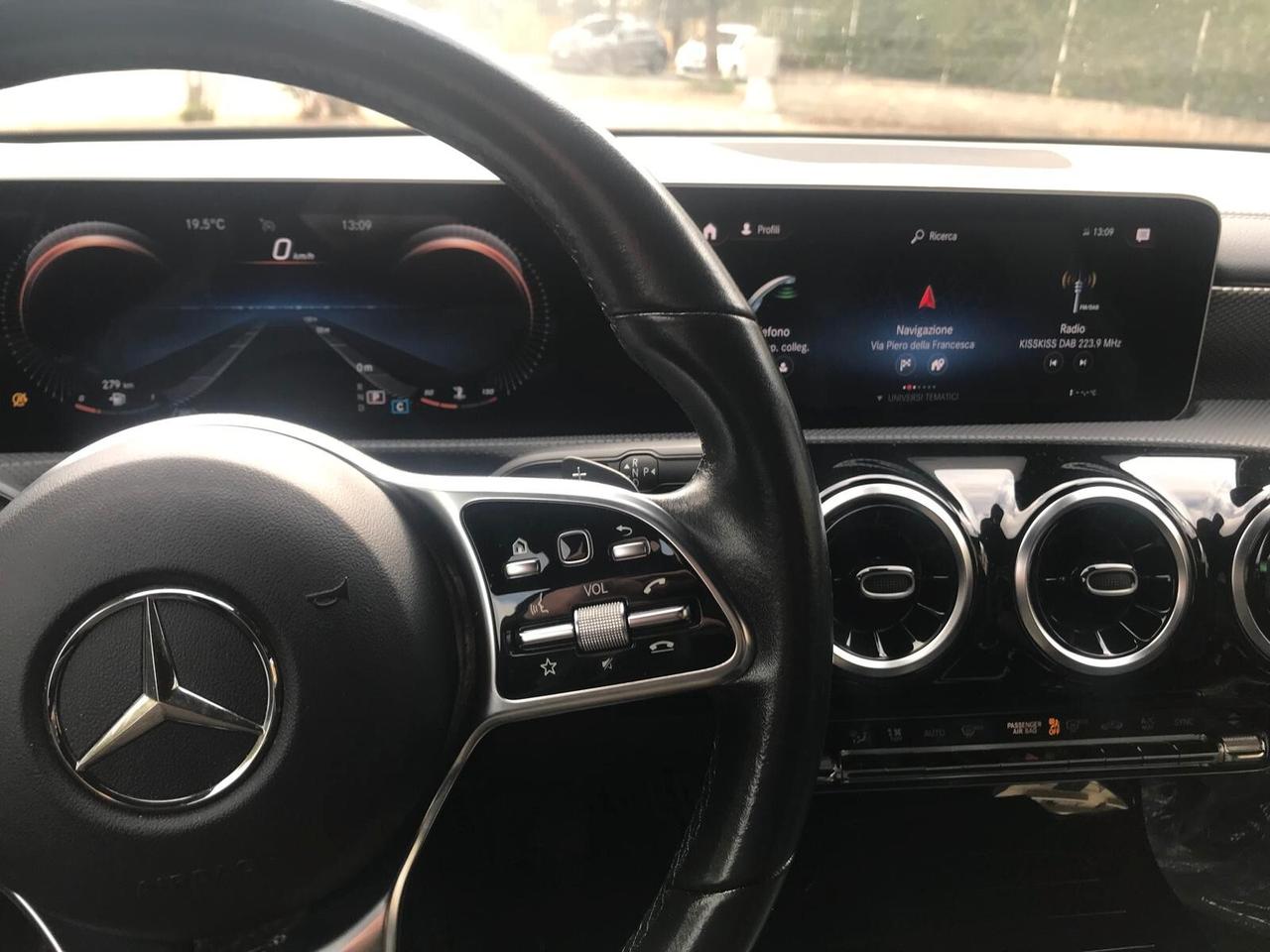 Mercedes-benz CLA 180 iCLA 180 d Automatic Executive