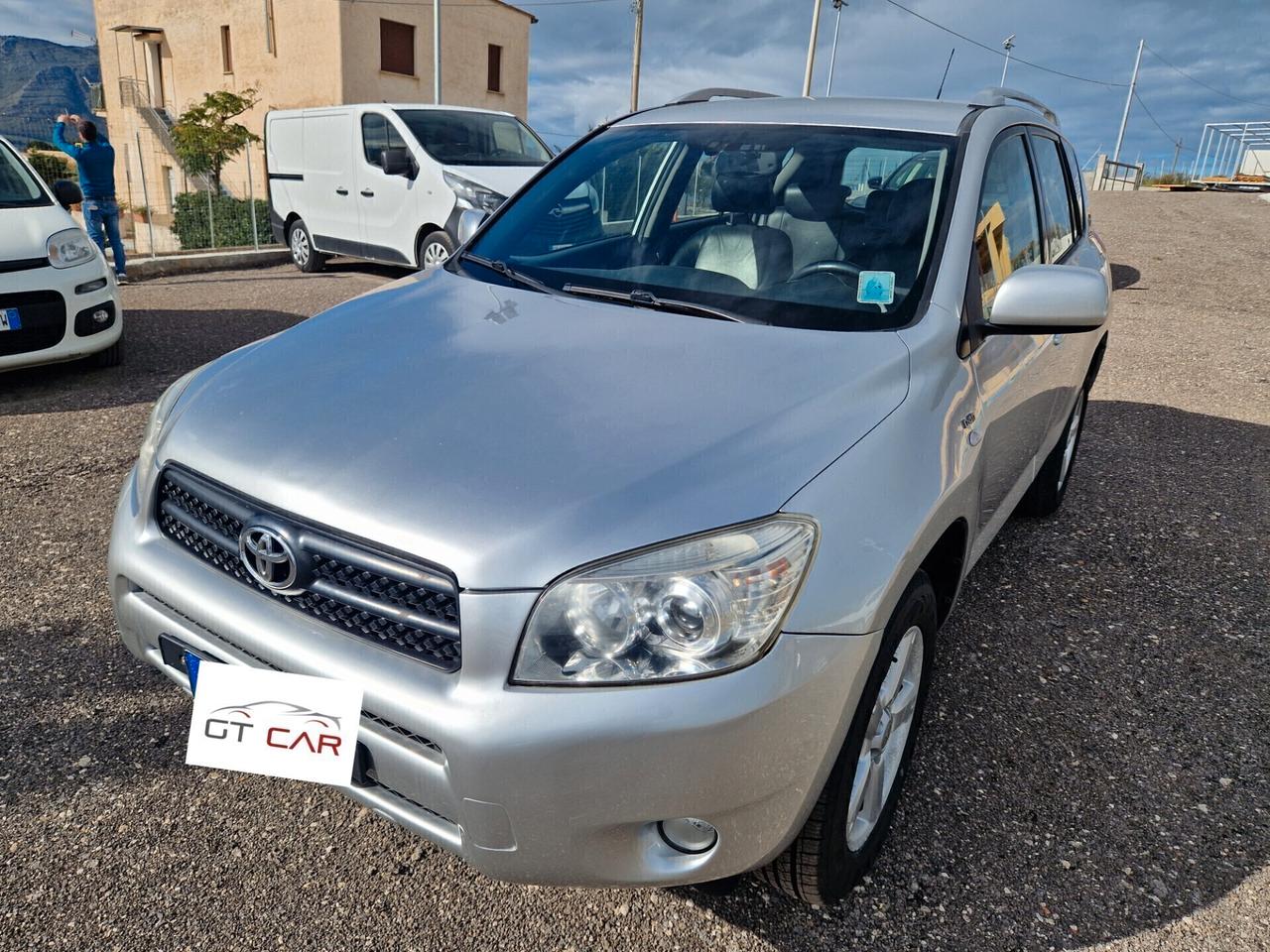 Toyota RAV 4 RAV4 2.2 D-4D 136 CV Luxury