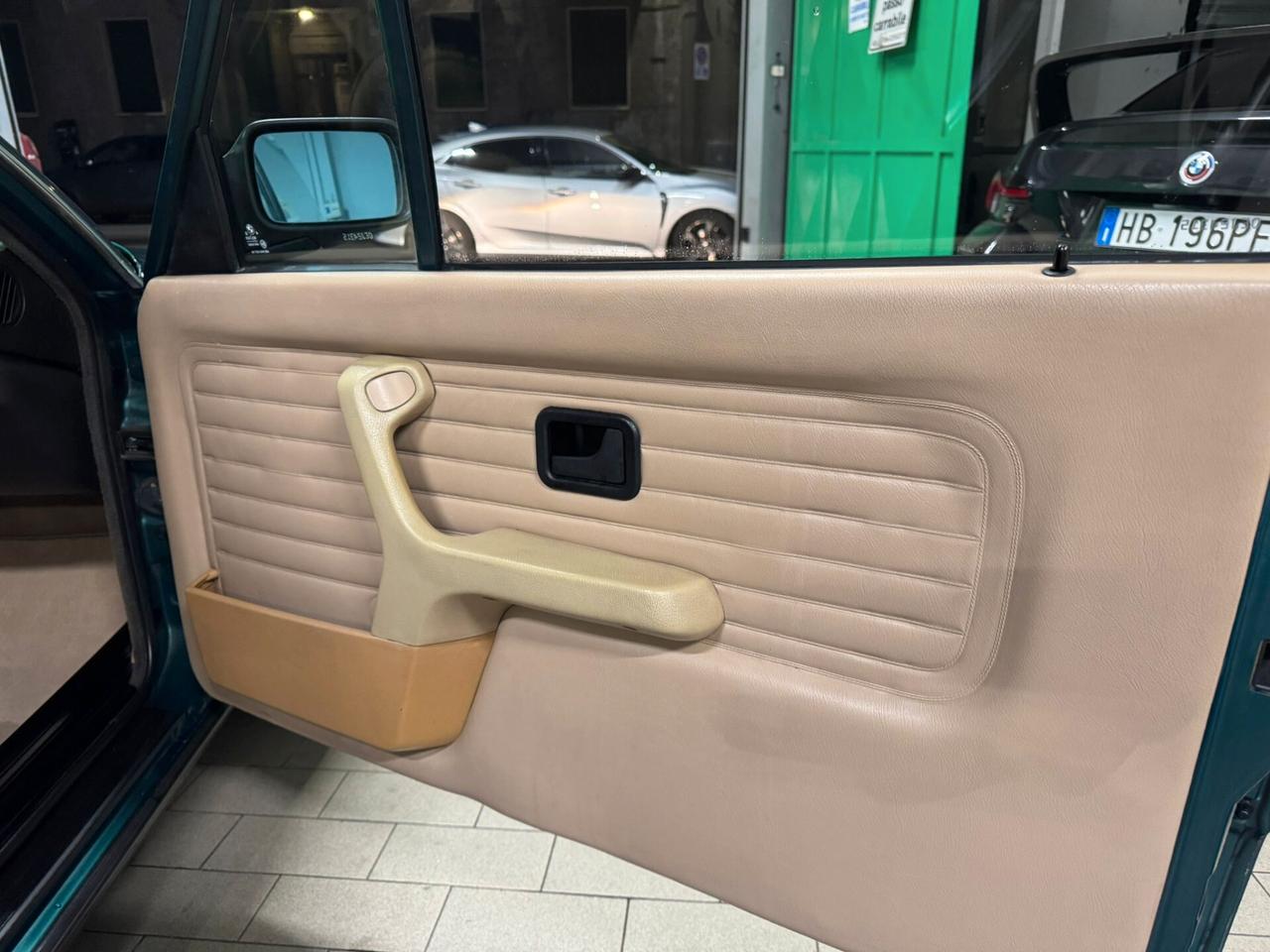 Bmw 318 318is cat 2 porte ASI CLIMA SERVOSTERZO!! PREZZO REALE!!