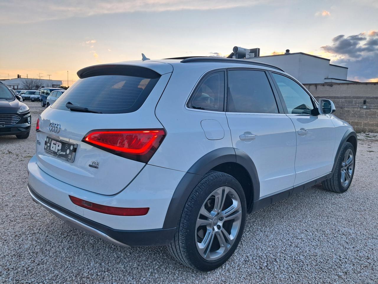 Audi Q5 2.0 TDI 190 CV-ALLROAD-TETTO*PELLE*XENON