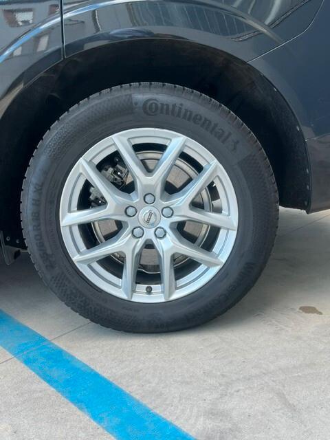 Volvo XC60 B4 (d) AWD Geartronic Momentum Pro
