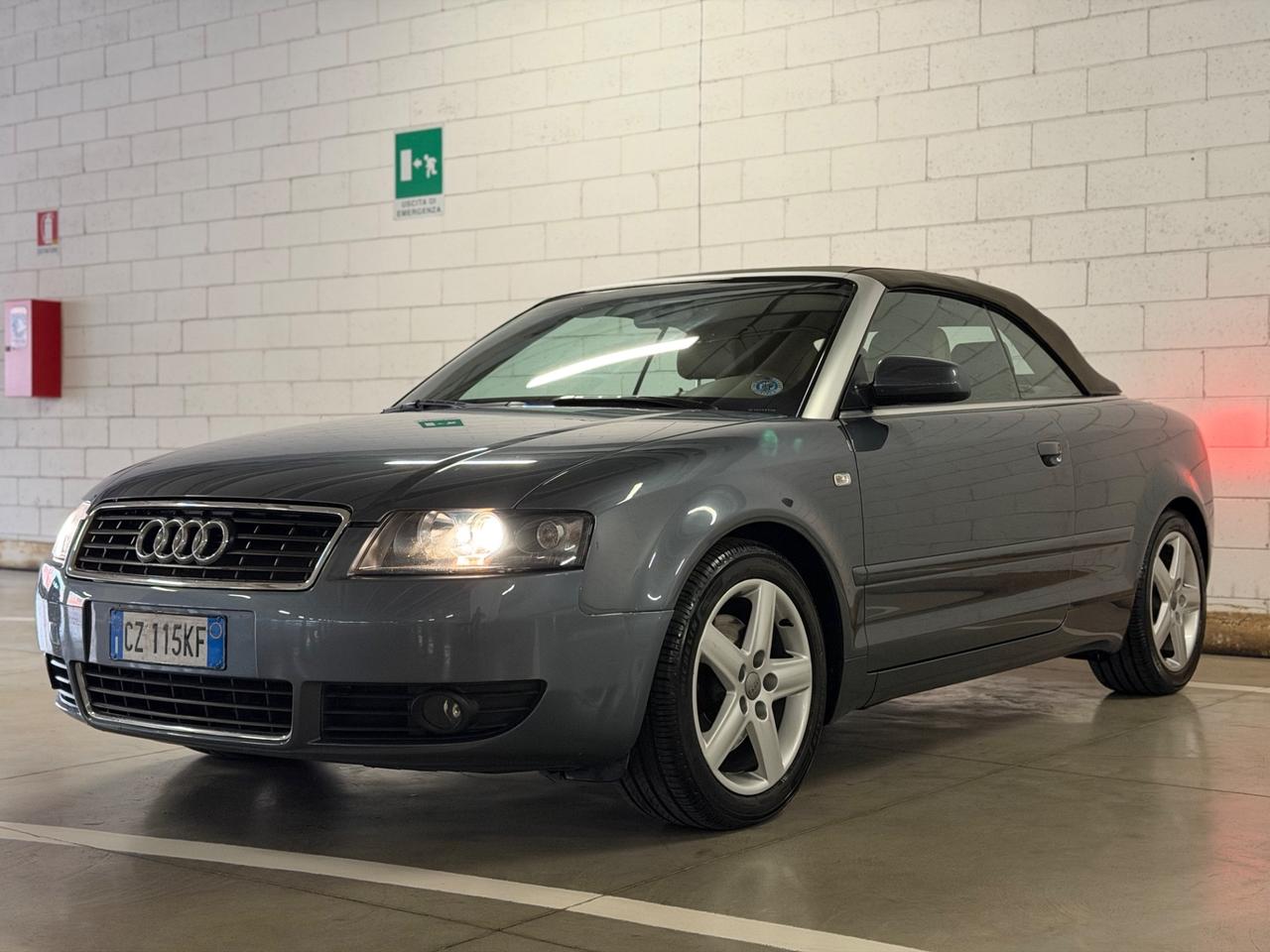 Audi A4 Cabriolet 2.5 V6 TDI cat