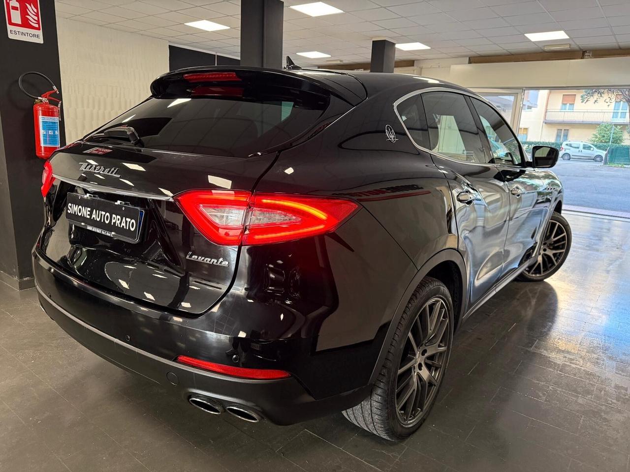 Maserati Levante V6 Diesel 275 CV AWD Granlusso
