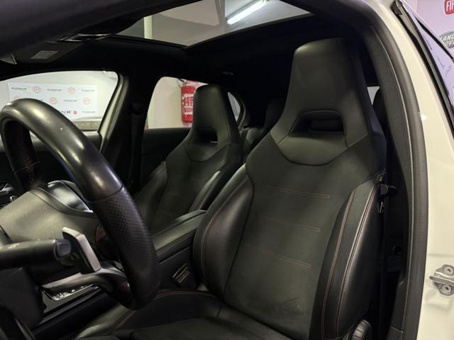 MERCEDES-BENZ A 200 d Automatic Premium