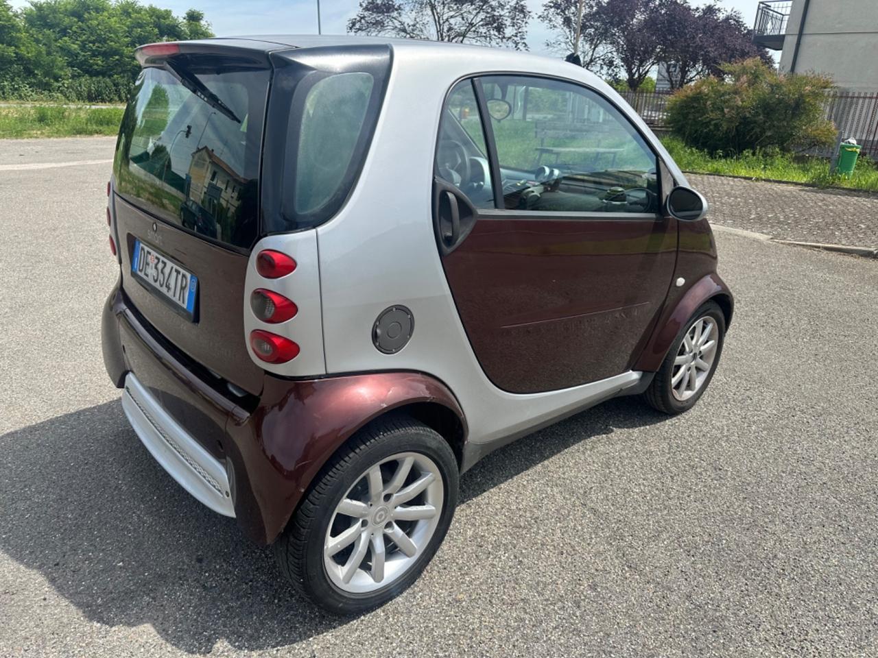 Smart ForTwo 1000 45 kW coupé pure