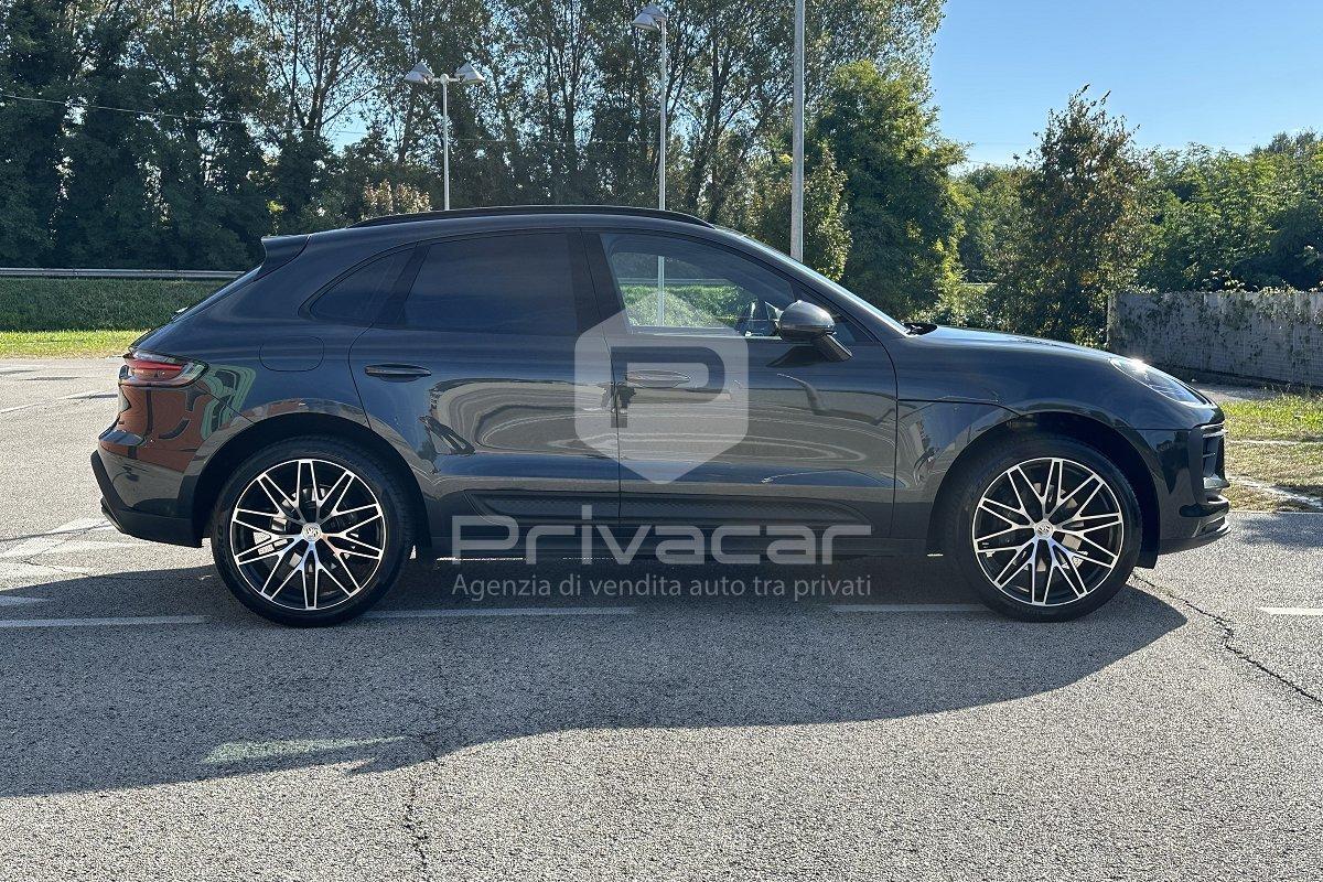 PORSCHE Macan 2.0