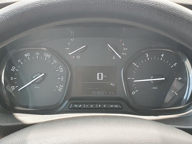 PEUGEOT Expert 2.0 BlueHDi 120 L3H1 Long NAVI PARK
