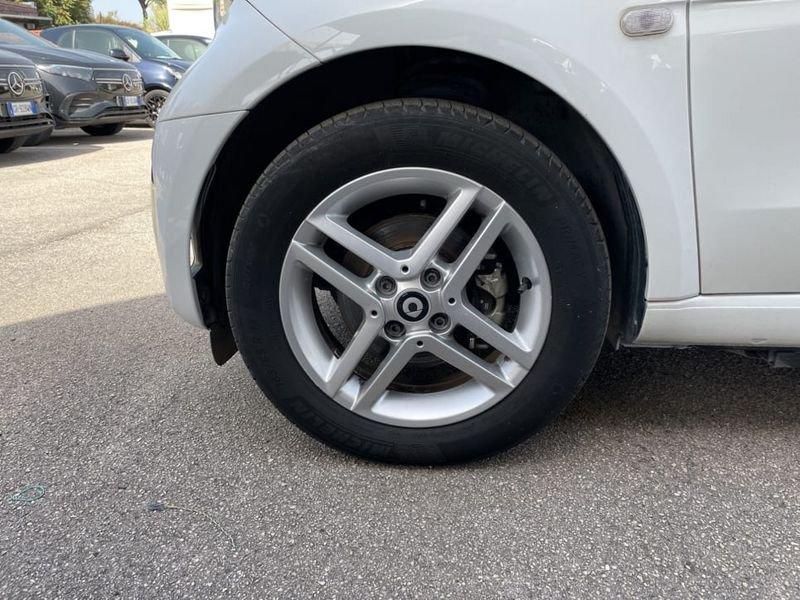 smart fortwo EQ PURE 4,6KW