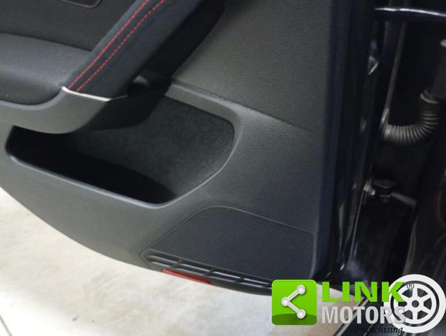 VOLKSWAGEN Golf GTI 2.0 TSI DSG 5p. BlueMotion Technology