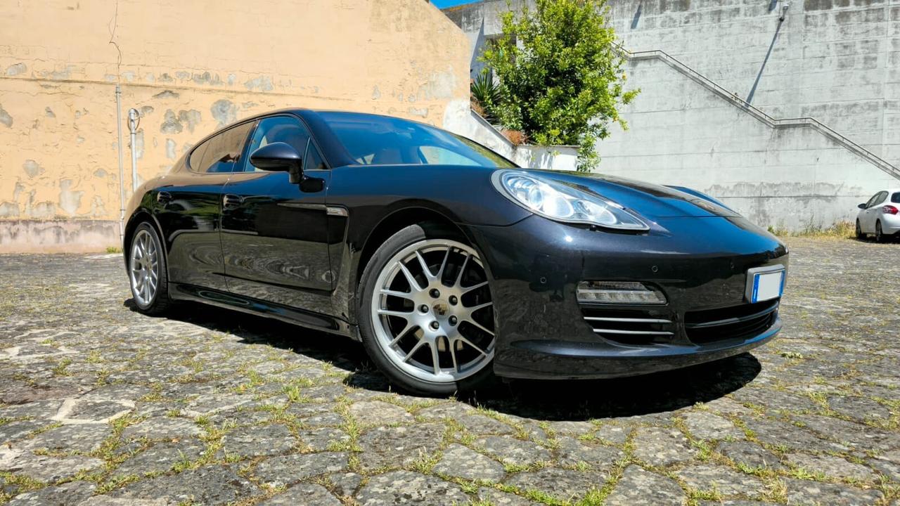 PORSCHE PANAMERA S 3.0 D