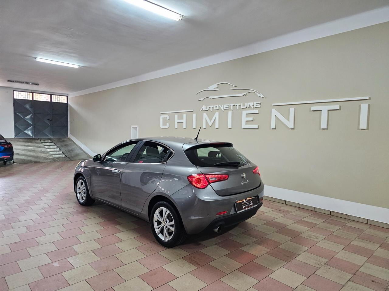 Alfa Romeo Giulietta 1.6 JTDm-2 105 CV Distinctive