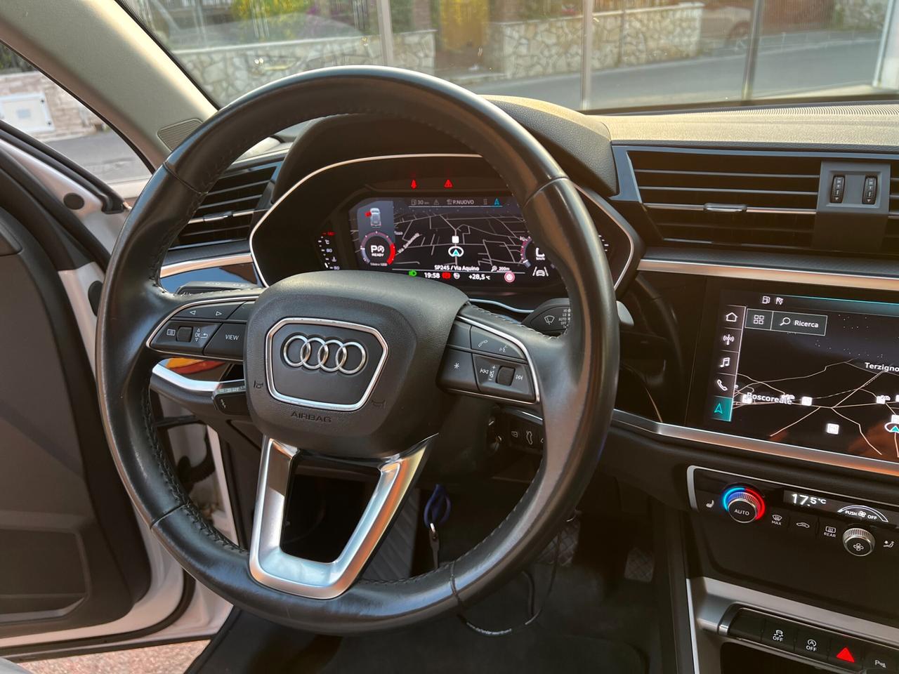 Audi Q3 35 TDI S tronic Advanced-2019- LED- NAVI