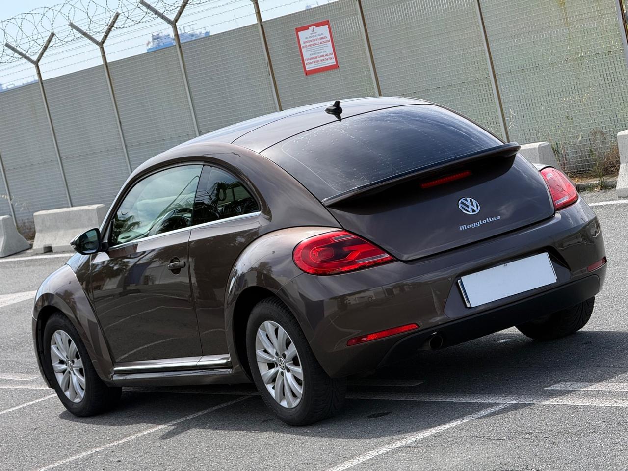 Volkswagen Maggiolino 1.6 TDI -105 CV-PERMUTABILE