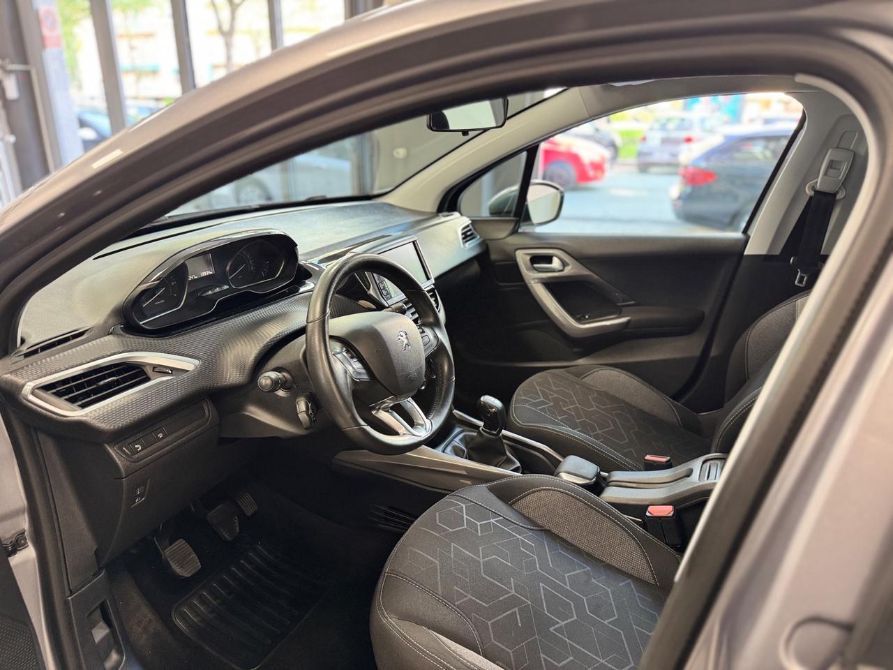 Peugeot 2008 PureTech 82 Active