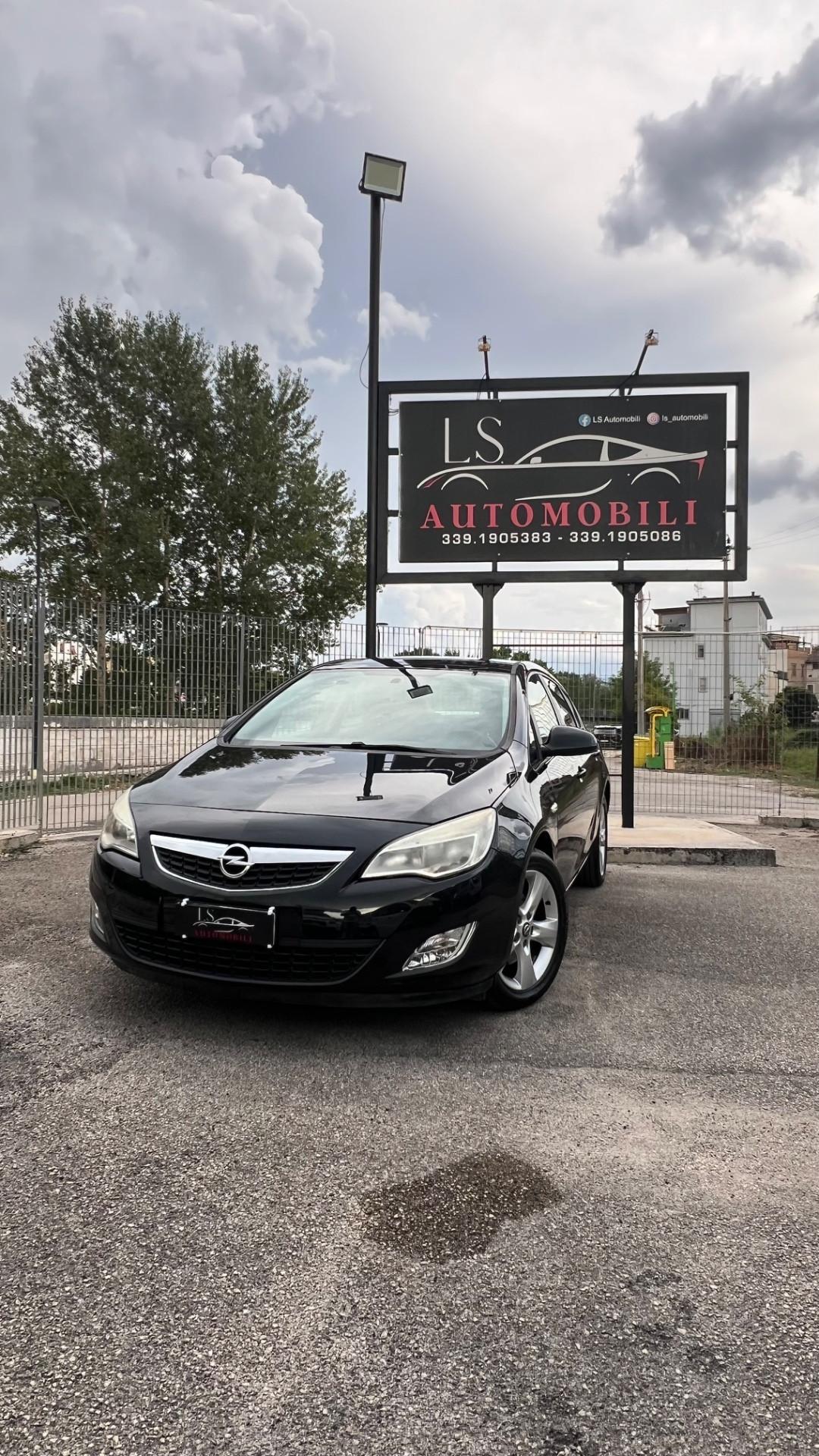 Opel Astra 1.7 CDTI 110CV EcoFLEX S&S 5 porte Cosmo