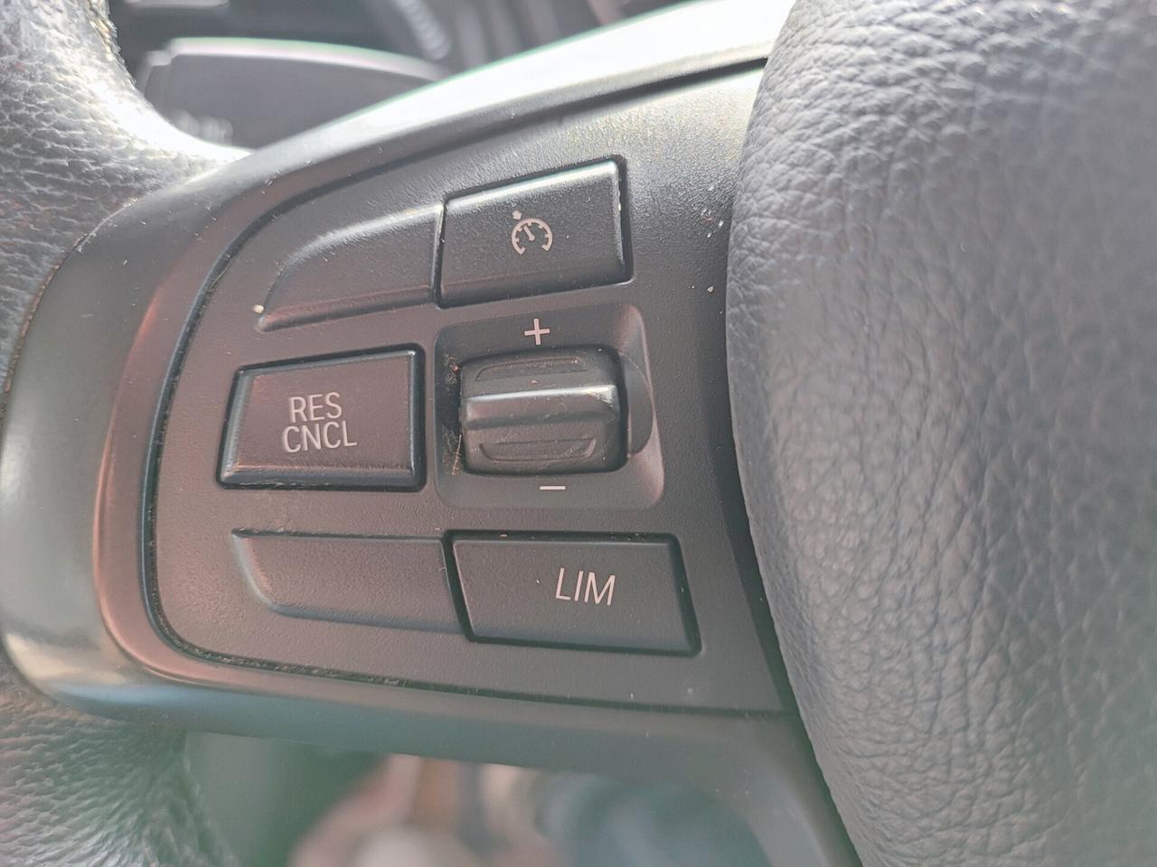 Bmw 2er Active Tourer 218d Luxury