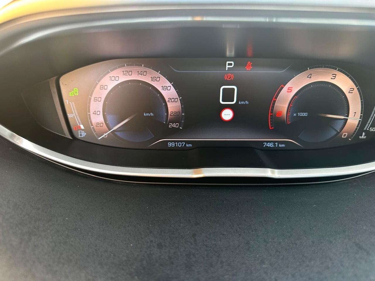 Peugeot 3008 2.0 GT s