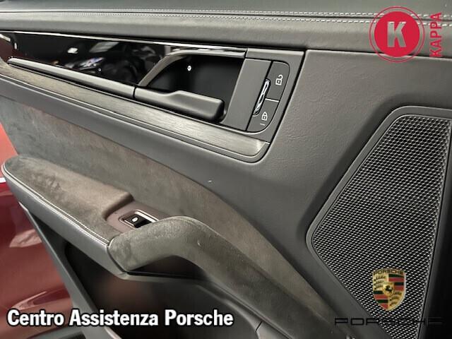 Porsche Cayenne Coupé 4.0 V8 Turbo E-Hybrid