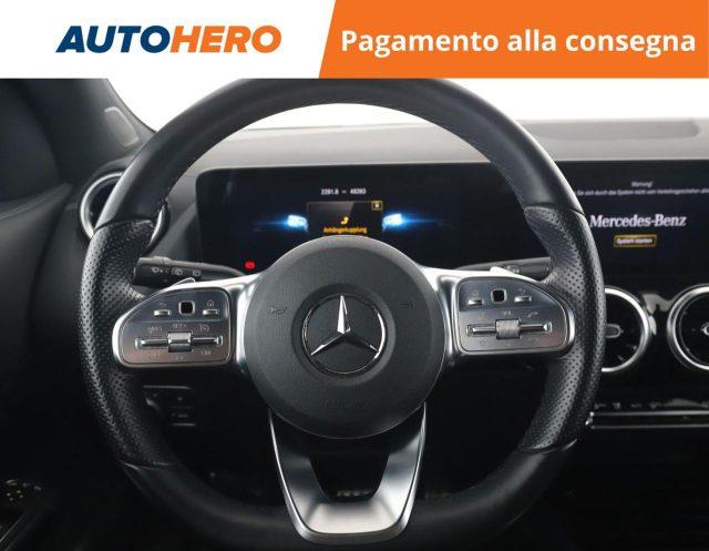 MERCEDES-BENZ GLA 250 Automatic Premium