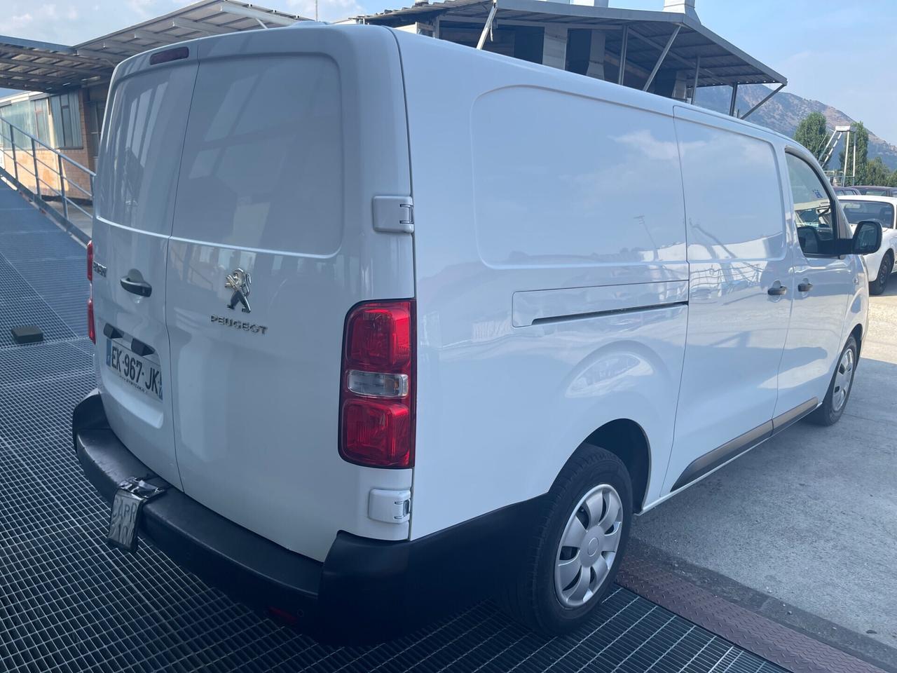 Peugeot Expert 2.0 BlueHDi 150 L3 Long IVA Esposta