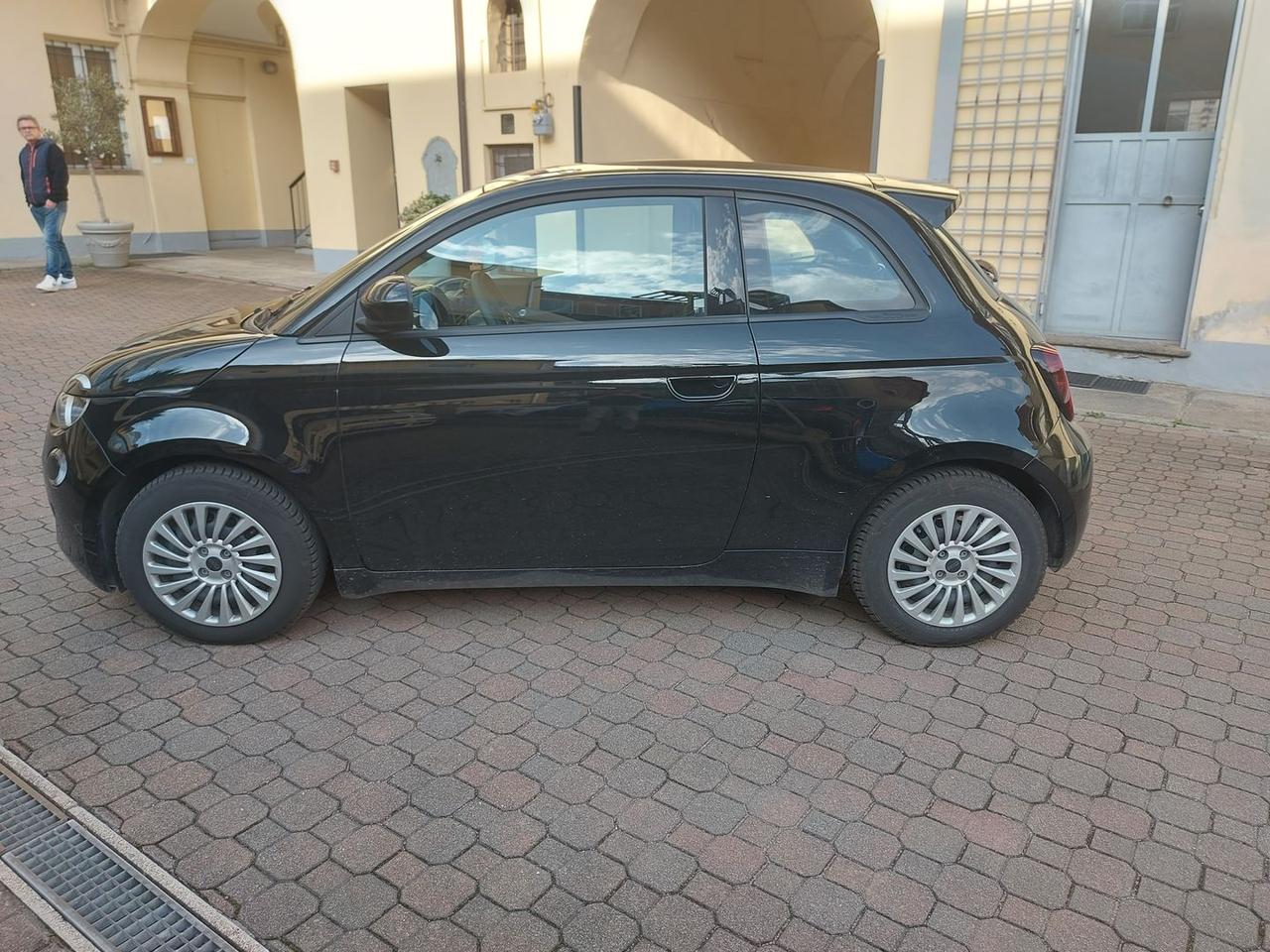 Fiat 500e Action 500-e 70 KW