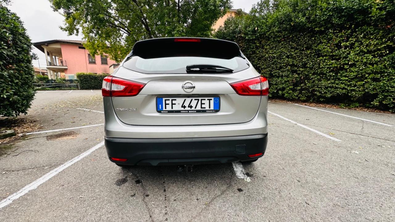 Nissan Qashqai 130CV.Gancio di traino omologato.EURO 6B