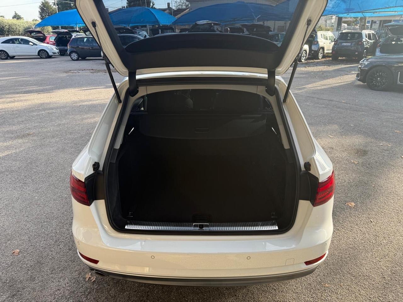 Audi A4 2.0 TDI 150 CV ultra - Automatica