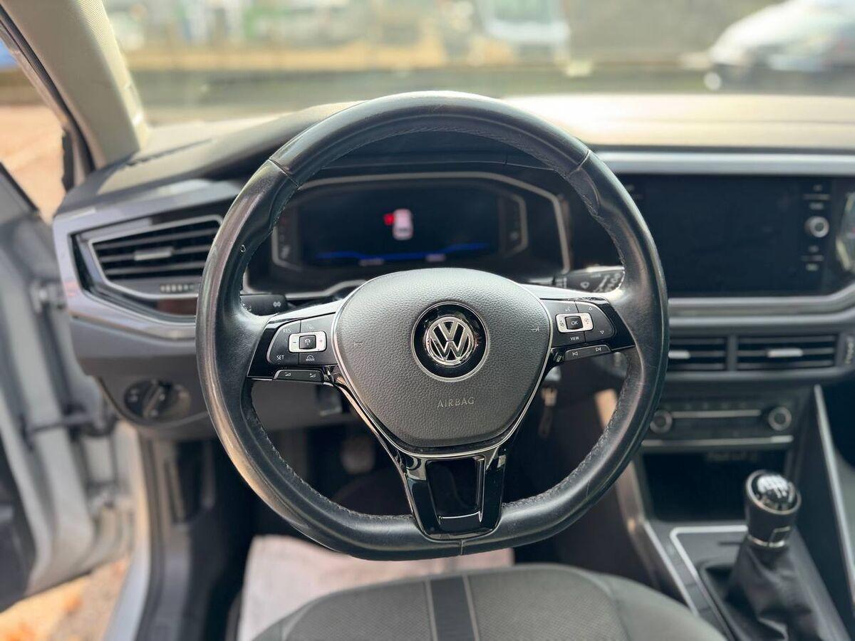 Volkswagen Polo 1.0 tsi R- LINE 95cv