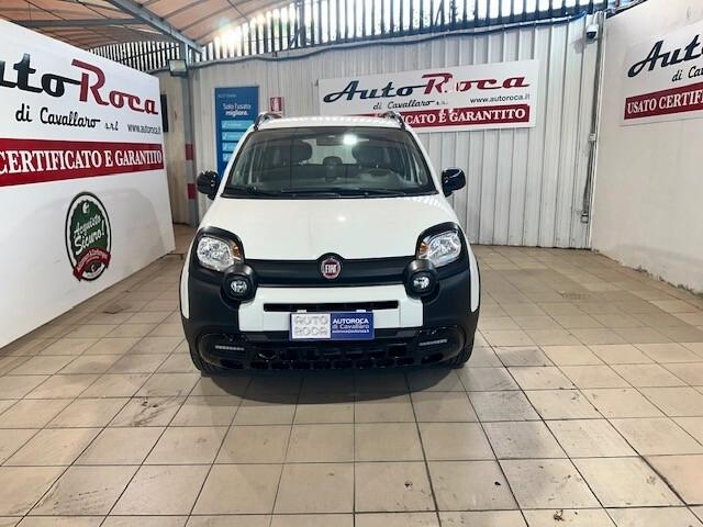 Fiat Panda 1.0 FireFly S&S Hybrid City Cross TRUSSARDI