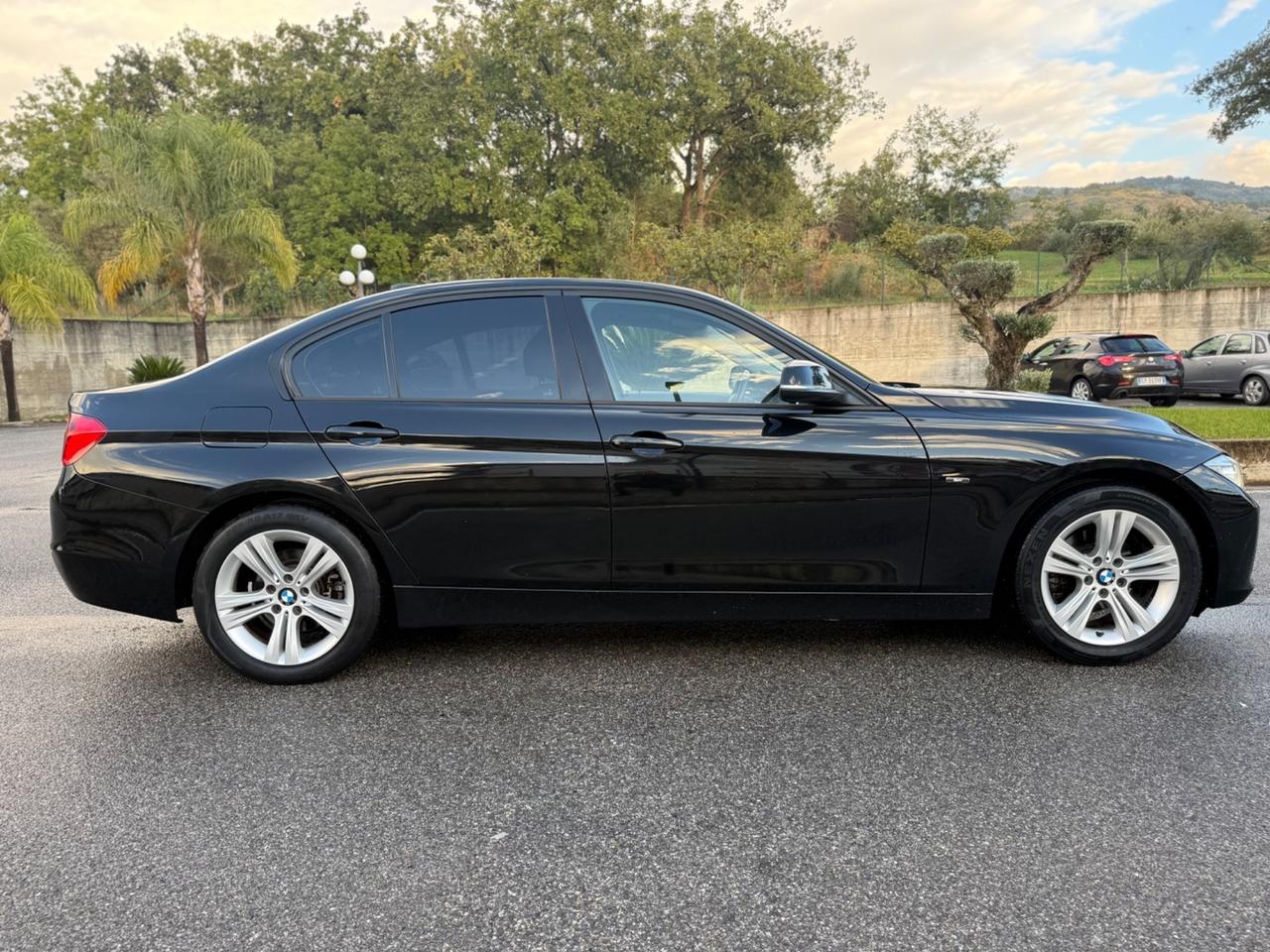 Bmw 318 sport neopatentati
