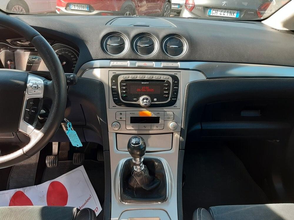 Ford S-Max 2.0 TDCi 140CV Titanium NEO PATENTATI