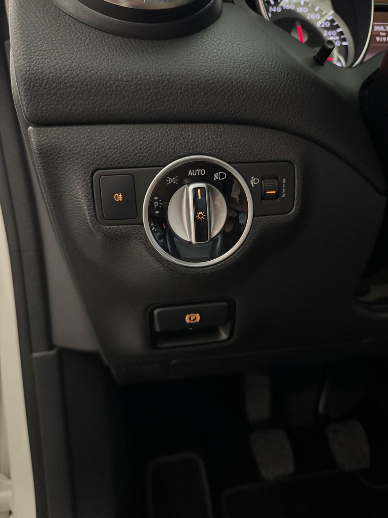 Mercedes-benz CLA 200 CDI