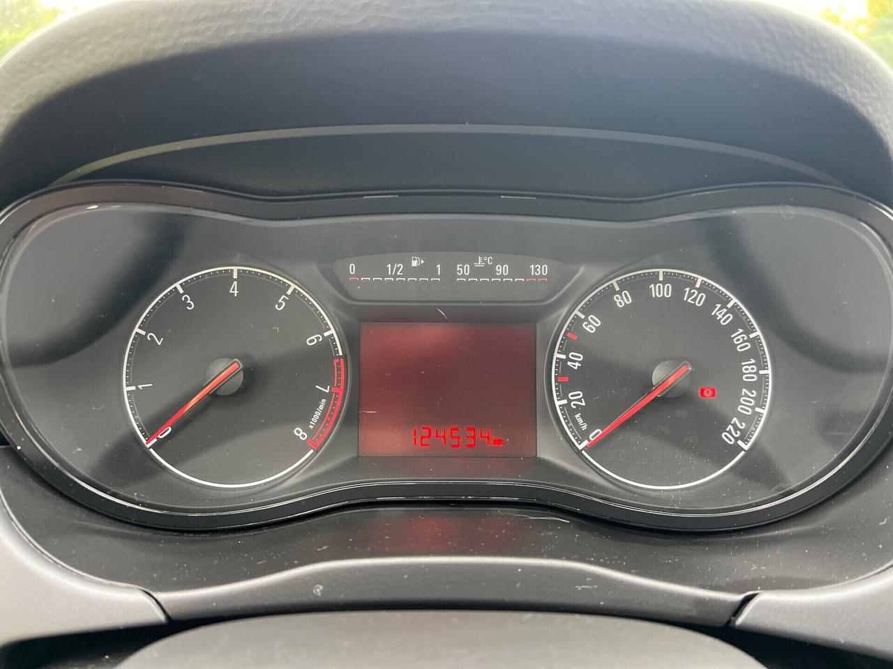 Opel Corsa 1.2 51KW 3PORTE-2015"NEOPATENTATI"