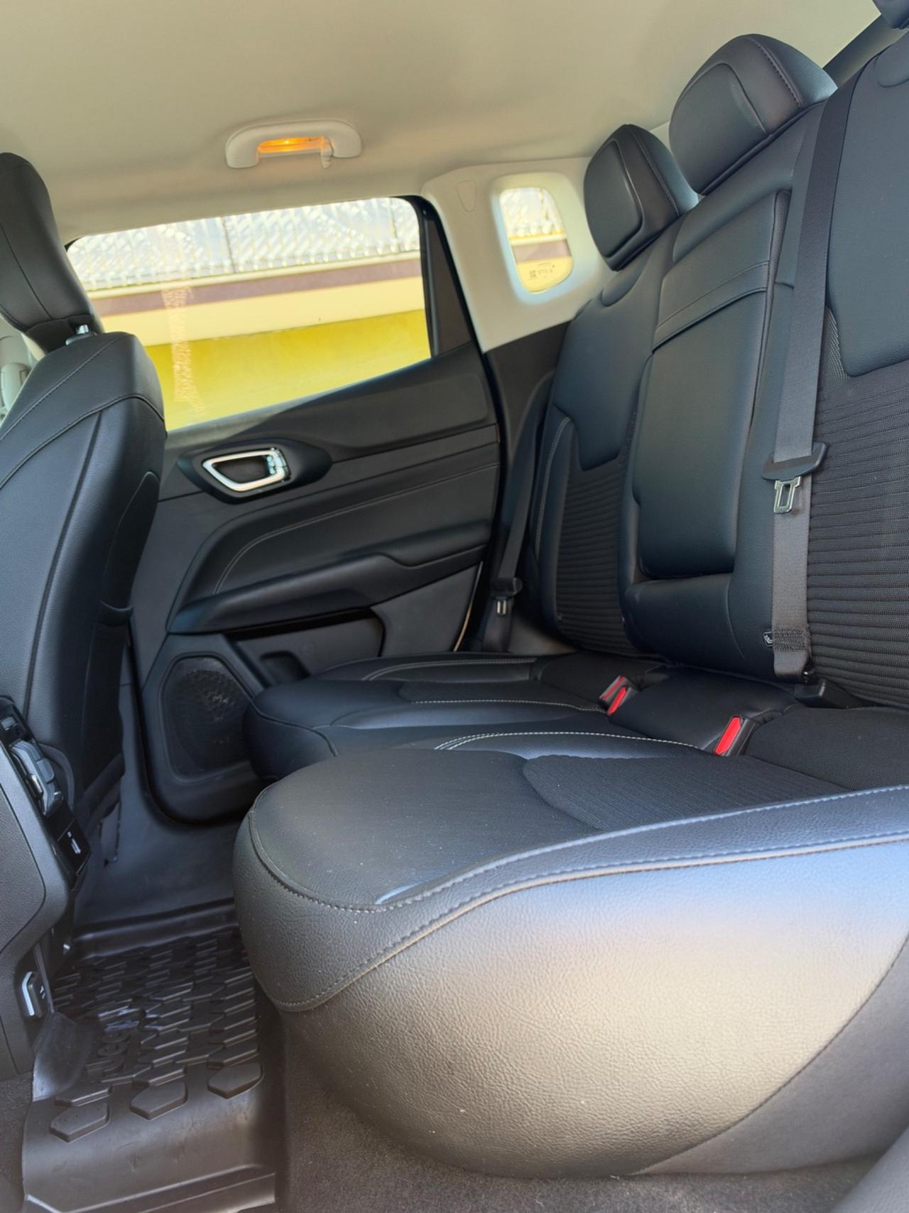 Jeep Compass 1.3 Turbo T4 190 CV PHEV AT6 4xe Business Plus