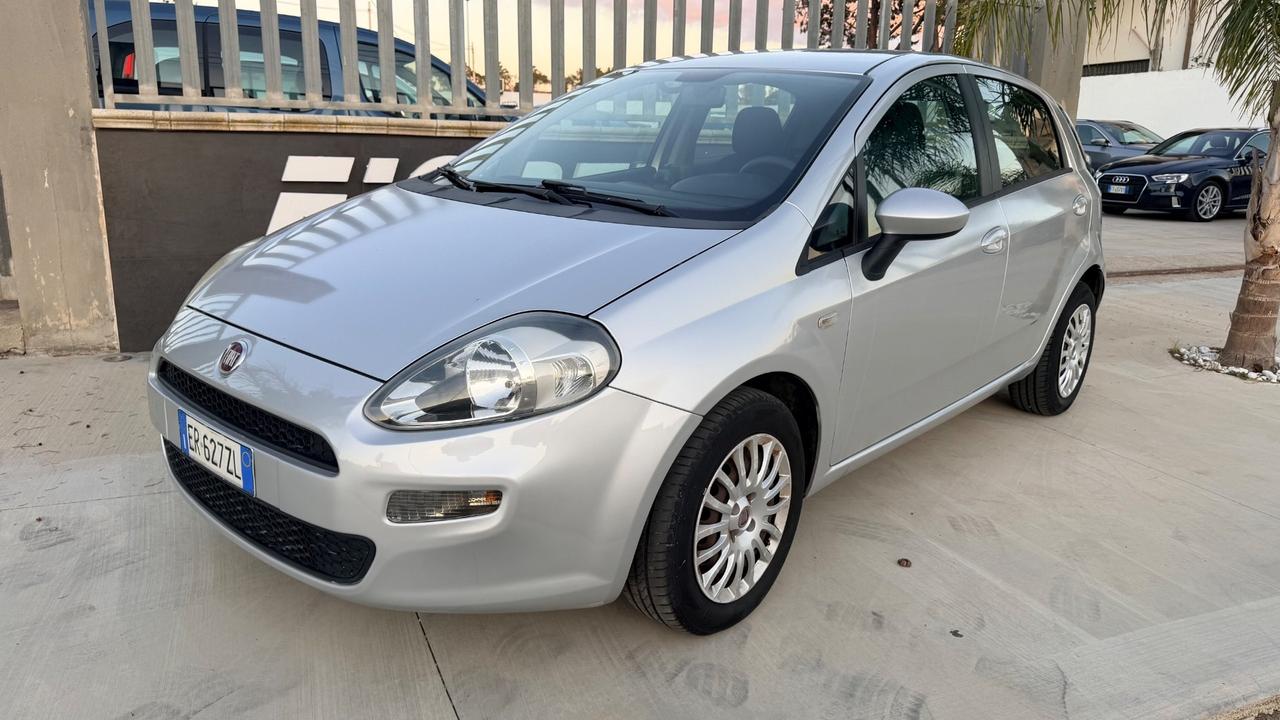 Fiat Punto 1.4 S&S 8V Dualogic 5 porte Street