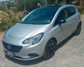 Opel Corsa 1.2 5 porte b-Color