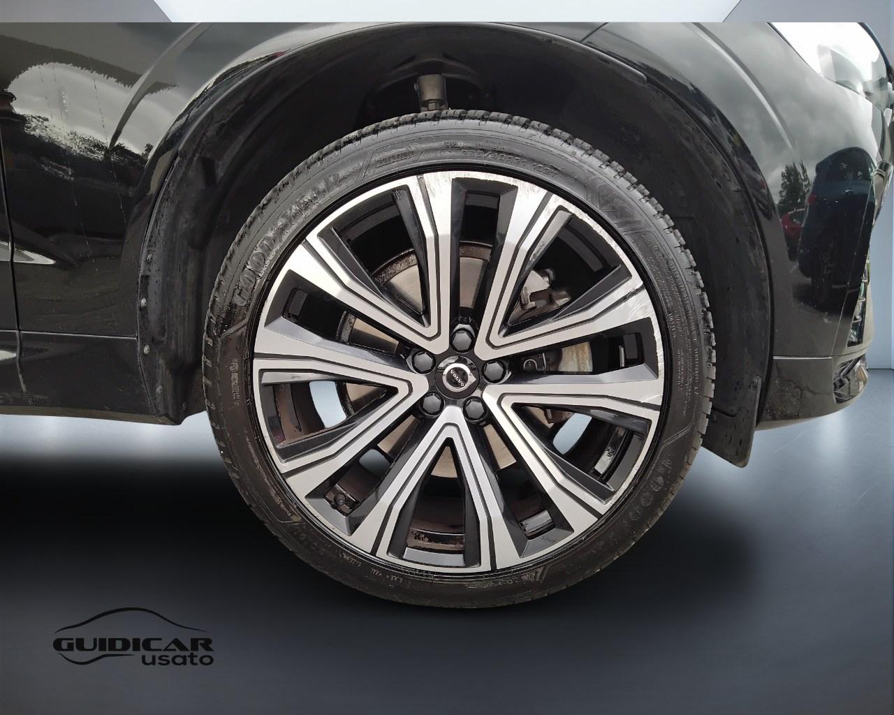 VOLVO XC60 II 2022 - XC60 2.0 b4 Plus Dark awd auto