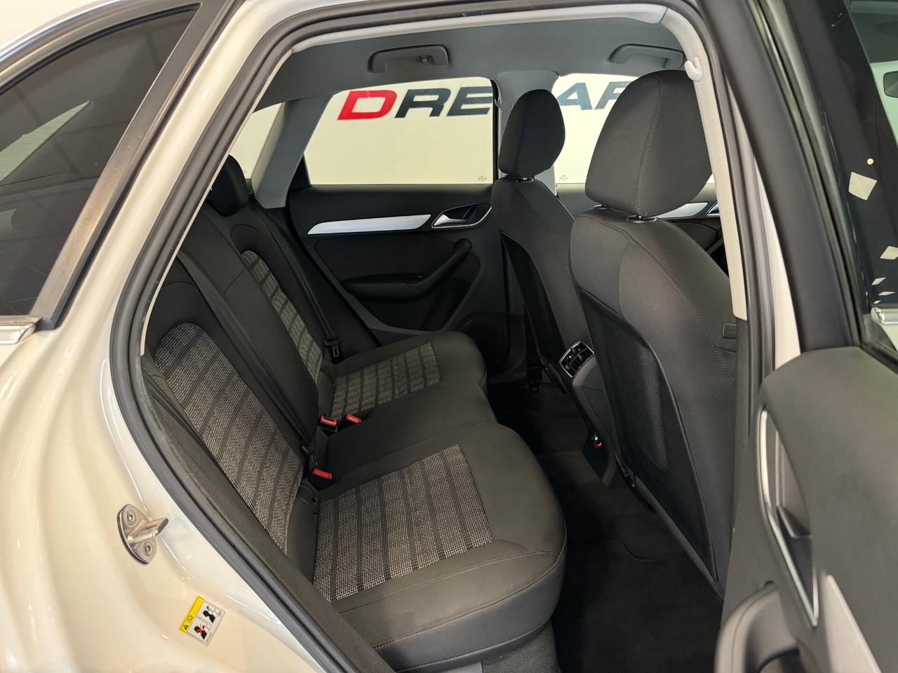 Audi Q3 2.0 TDI 150 CV quattro S Line Sport NAVI XENON