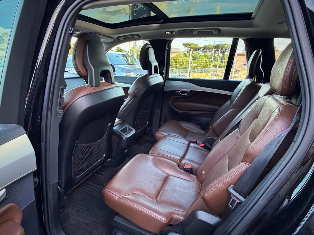 Volvo XC 90 XC90 D5 AWD Geartronic 7 posti R-design