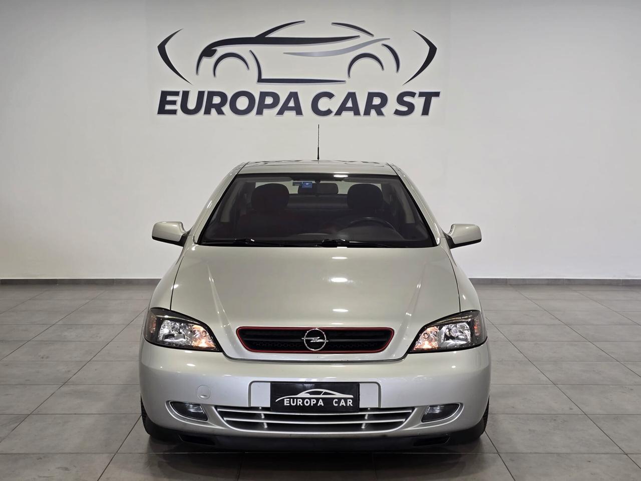 Opel Astra Coupé 2.0i Turbo 16V cat