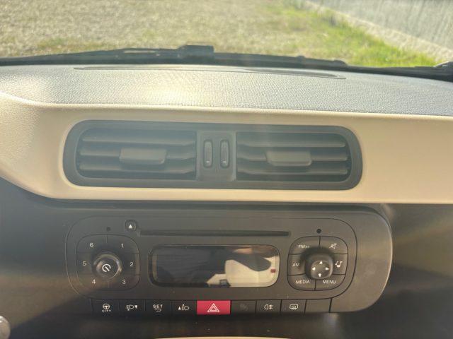 FIAT Panda 1.2 Lounge 5 POSTI EURO 6 OK NEOPATENTATI