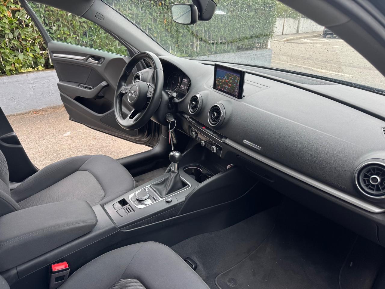 Audi A3 SPB 30 TDI Business