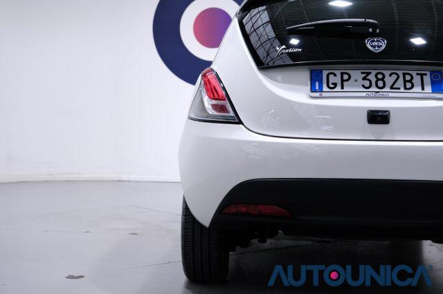 LANCIA Ypsilon 1.0 FIREFLY 5 PORTE S&S HYBRID GOLD NEOPATENTATI