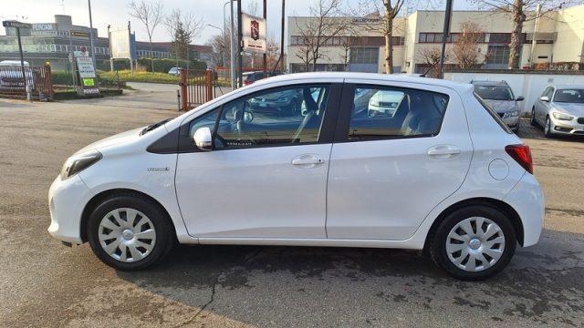 TOYOTA Yaris 1.5 Hybrid 5 porte Active PERMUTE OK NEOPATENTATI