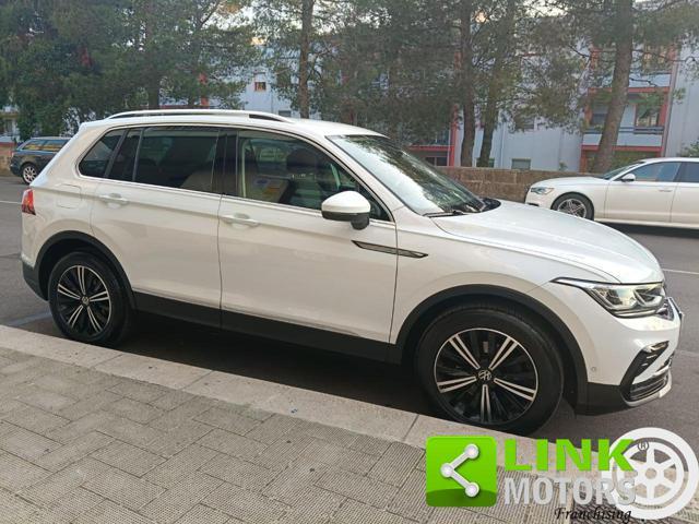 VOLKSWAGEN Tiguan 2.0 TDI 150 CV SCR DSG Elegance